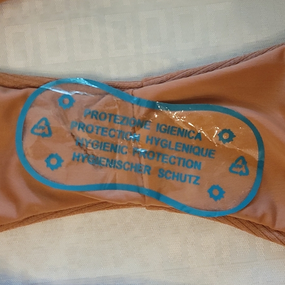 Nude ribbed Shein bikini, size small - Picture 3 of 4